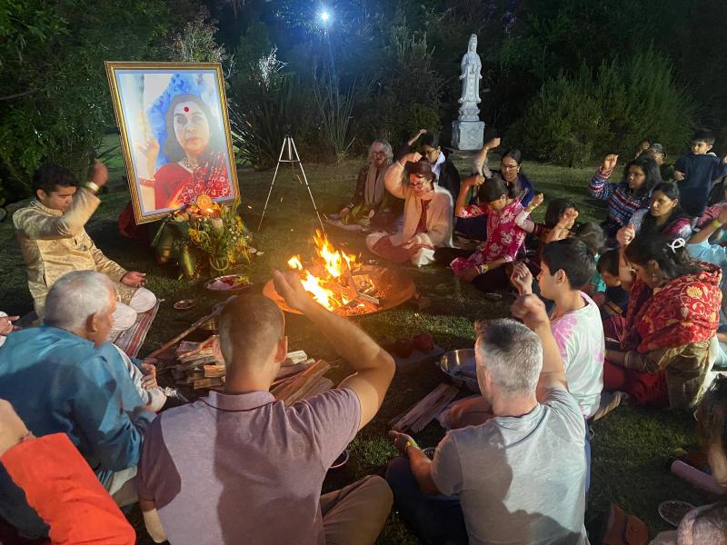 Havan-Easter-Puja-Balmoral-Ashram-Sydney-20-Apr-2025-04