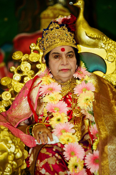 2001-0603-Adi-Shakti-Puja-Campus-Cabella-Ligure-Italy-Michael-Markl_012