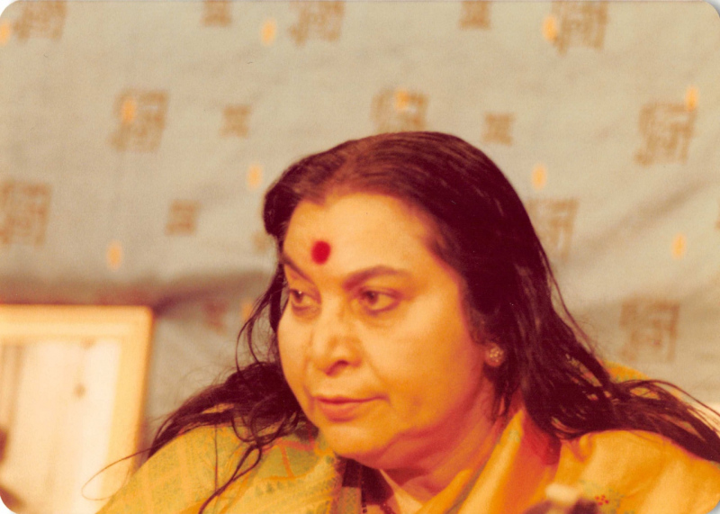 Shri-Mataji-Importance-of-Dedication-and-Devotion-Nightingale-Ashram-UK-10