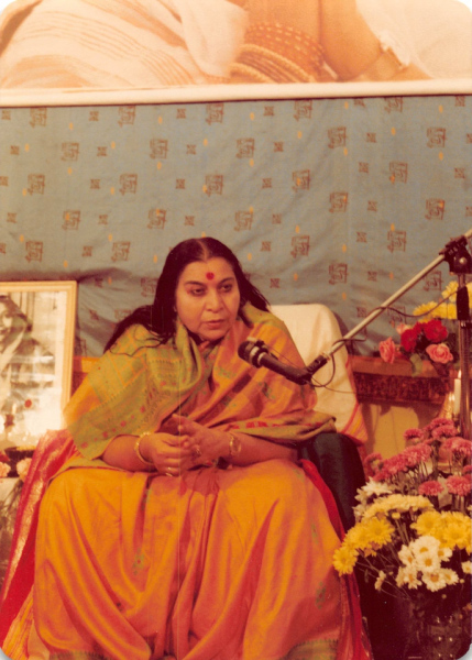 Shri-Mataji-Importance-of-Dedication-and-Devotion-Nightingale-Ashram-UK-15