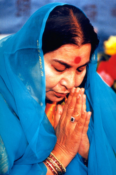 Shri-Mataji-Importance-of-Dedication-and-Devotion-Nightingale-Ashram-UK-23