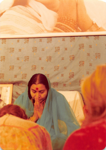 Shri-Mataji-Importance-of-Dedication-and-Devotion-Nightingale-Ashram-UK-26