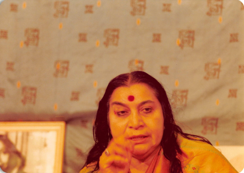 Shri-Mataji-Importance-of-Dedication-and-Devotion-Nightingale-Ashram-UK-9